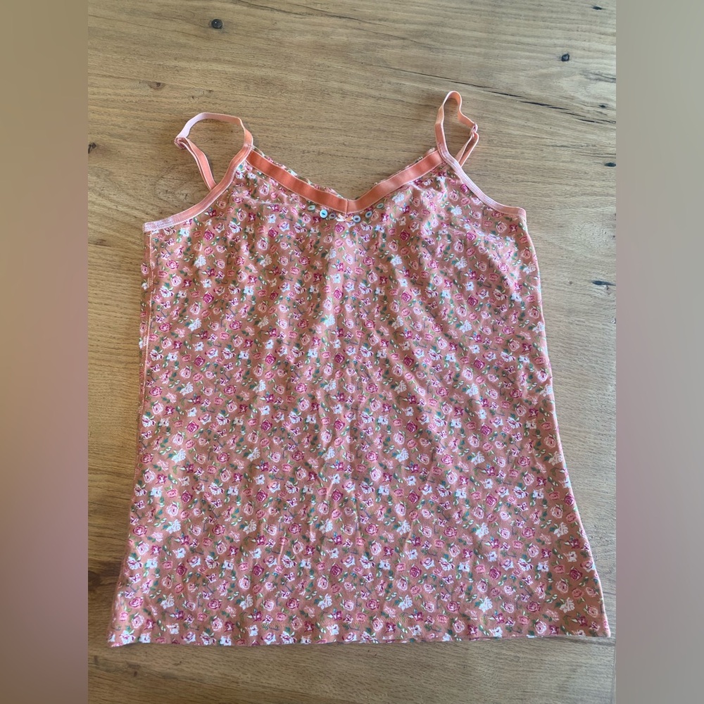 Sundance Pink Fitted Camisole with velvet button Embellishments Women’s M‎ Prelo